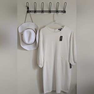 ❄️ White Express dress! NWT ❄️